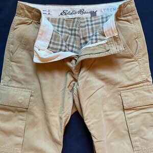Eddie Bauer 33x34 tan flannel lined cargo pants